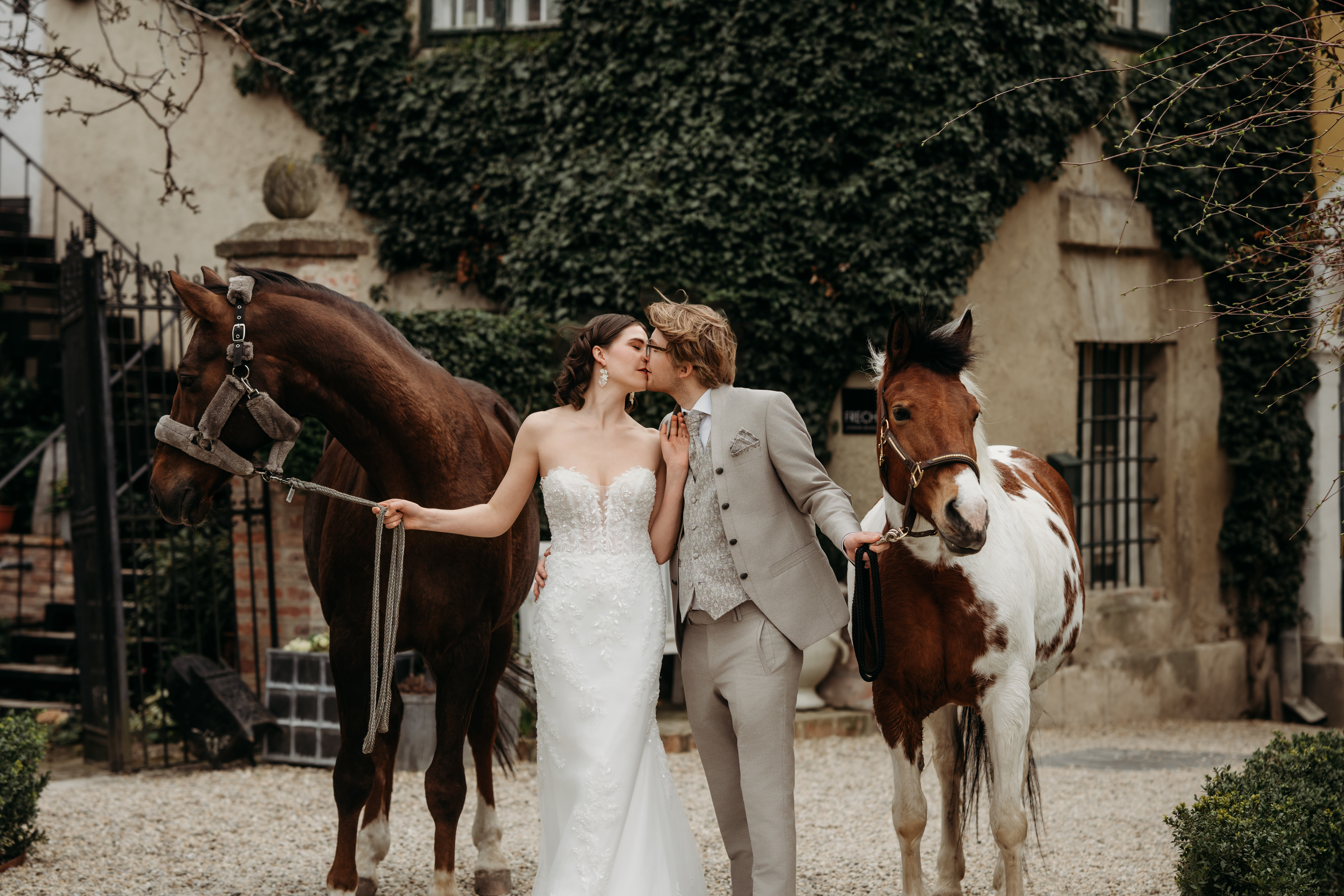 Styled Shoot Gut Fabricius